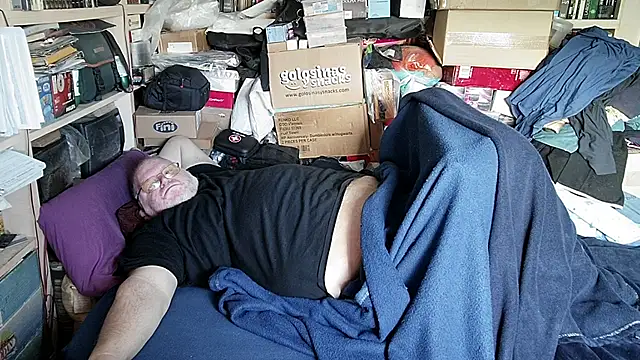 hadeszeuss2 online show from February 2026 03:23:02 PM