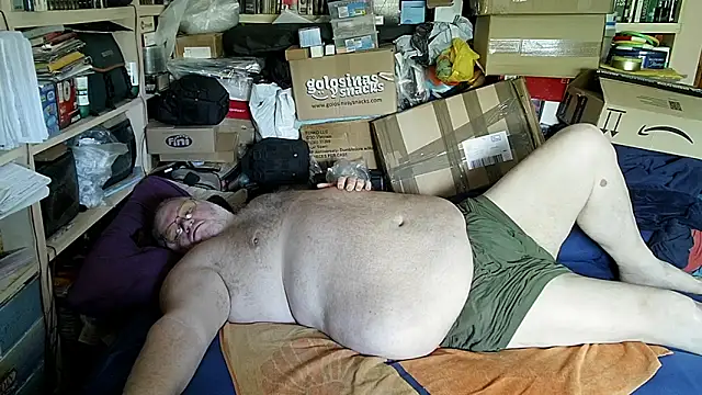 hadeszeuss2 online show from June 2026 02:50:01 PM
