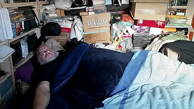 hadeszeuss2 online show from January 2026 02:57:01 PM