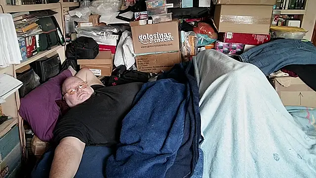 hadeszeuss2 online show from February 2026 03:09:01 PM