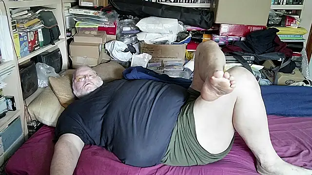 hadeszeuss2 online show from March 2025 02:44:01 PM