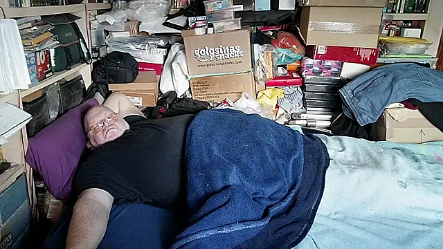 hadeszeuss2 online show from February 2026 02:48:01 PM