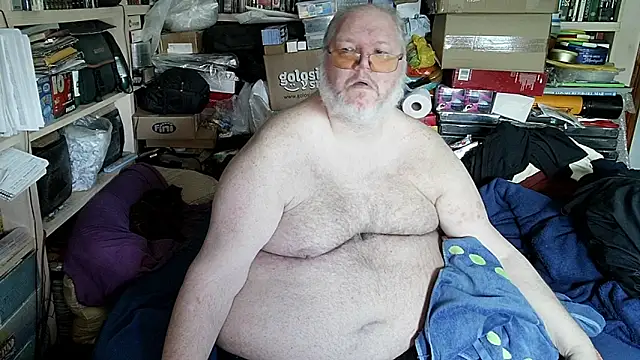 hadeszeuss2 online show from April 2026 02:21:02 PM