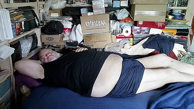 hadeszeuss2 online show from April 2026 01:51:01 PM