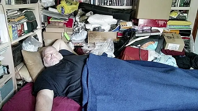 hadeszeuss2 online show from March 2025 02:44:02 PM