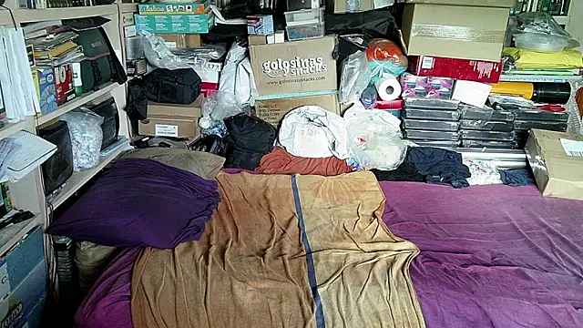 hadeszeuss2 online show from October 2025 03:24:01 PM