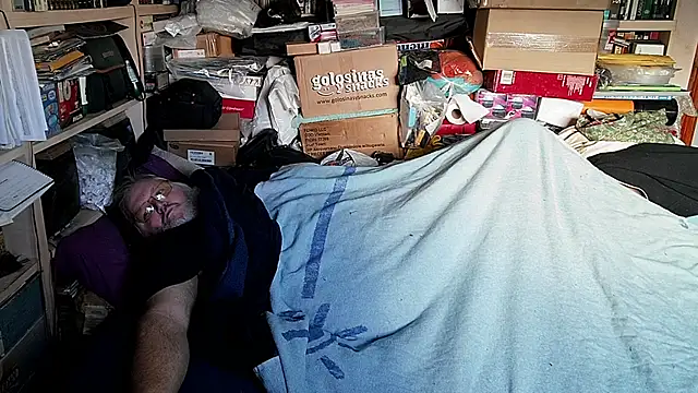 hadeszeuss2 online show from January 2026 03:19:02 PM