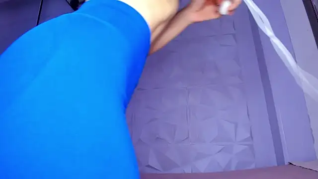  LittleLia online show from March 2026 12:16:01 PM