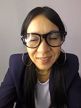 Camille jhonson online show from December 2025 10:17:02 AM