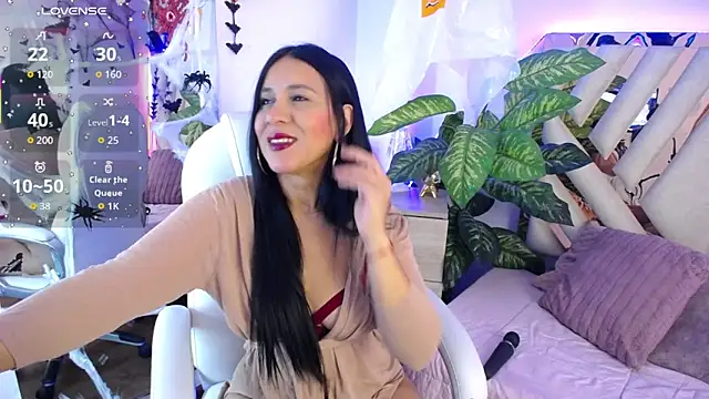 Camille jhonson online show from November 2025 10:32:02 AM