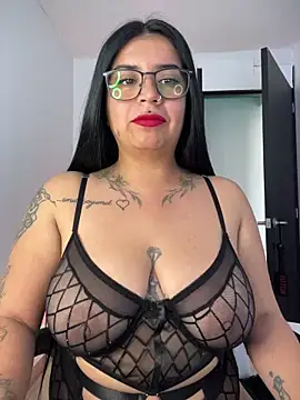 Devilsweet17 online show from April 2026 07:51:01 PM