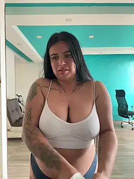 Devilsweet17 online show from February 2026 09:25:01 PM