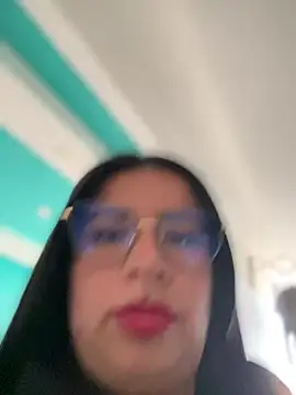 Devilsweet17 online show from April 2026 09:43:02 PM