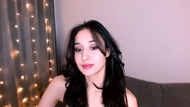 Snapshot of Li_noen chatting on January 2025 05:53:01 PM Li noen online show from January 2025 05:53:01 PM