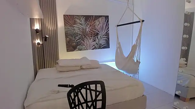 emma alice  online show from February 2026 11:53:02 AM