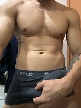 Lb20gostoso online show from September 2025 05:19:02 AM