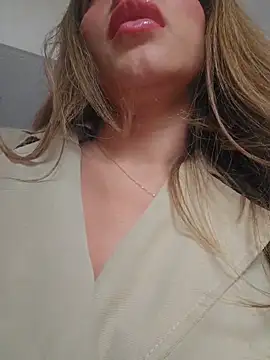 Karen San Miguel online show from April 2026 08:59:01 PM