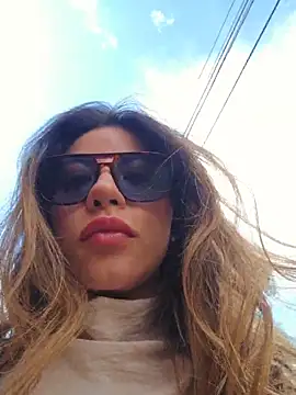 Karen San Miguel online show from March 2026 07:19:01 PM