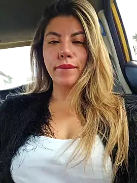 Snapshot of Karen_San_Miguel chatting on November 2025 03:16:01 PM Karen San Miguel online show from November 2025 03:16:01 PM