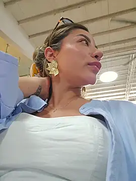 Karen San Miguel online show from April 2026 08:56:01 PM