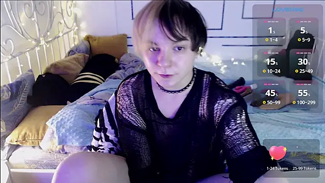 Snapshot of Yakhont chatting on January 2025 02:18:01 PM Yakhont online show from January 2025 02:18:01 PM