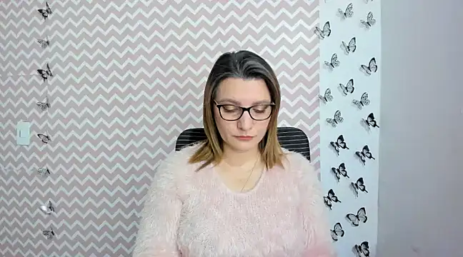 Amie Adams82  online show from January 2025 06:07:01 PM