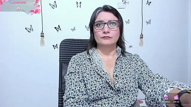 Snapshot of Amie_Adams82_ chatting on April 2026 01:26:01 PM Amie Adams82 online show from April 2026 01:26:01 PM