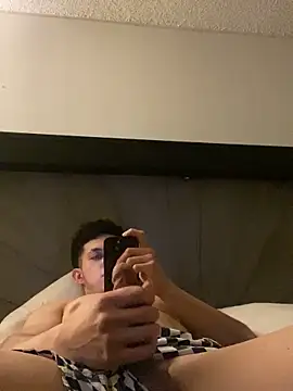 Esauhot online show from March 2025 04:56:02 AM