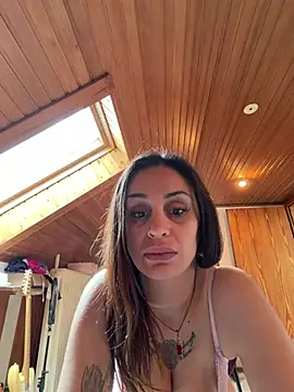 JeSuisUnTapin online show from May 2026 10:33:01 AM