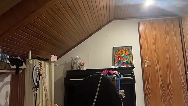 JeSuisUnTapin online show from April 2026 09:39:33 PM