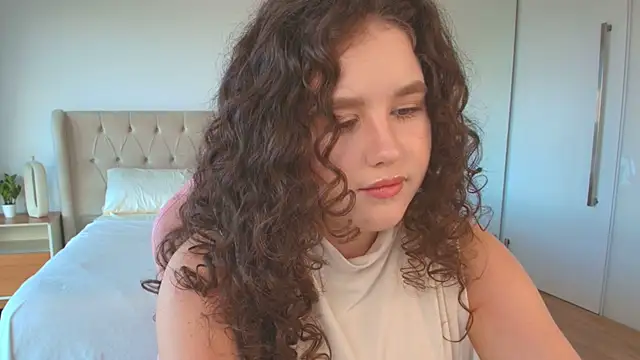 Ariella Sol online show from March 2026 07:21:02 PM