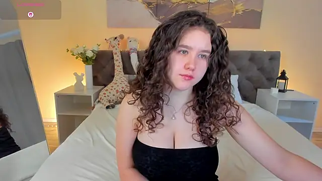 Ariella Sol online show from May 2026 01:04:01 AM