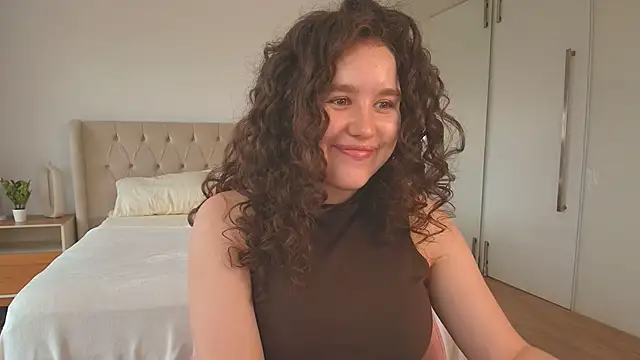 Ariella Sol online show from February 2026 07:58:01 PM