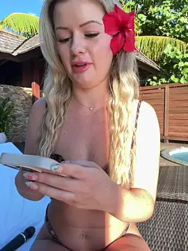 LoveShae  online show from May 2026 05:55:01 PM