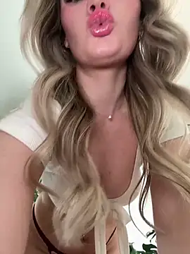 LoveShae  online show from March 2026 03:49:01 PM