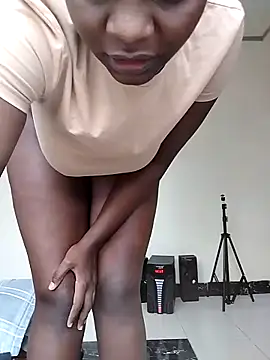 Snapshot of Africancaramel-45 chatting on March 2026 07:08:01 AM Africancaramel-45 online show from March 2026 07:08:01 AM