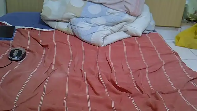 Snapshot of pretty_brina chatting on February 2026 09:28:02 AM pretty brina online show from February 2026 09:28:02 AM