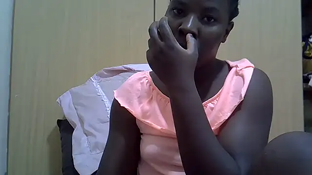 Snapshot of pretty_brina chatting on February 2026 09:15:01 PM pretty brina online show from February 2026 09:15:01 PM