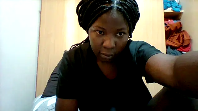 pretty brina online show from November 2025 10:10:02 AM