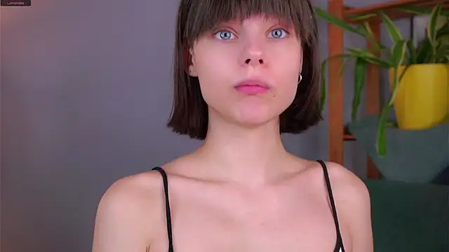 RexanneHatt online show from September 2025 01:12:01 AM