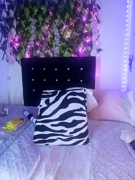 any mour online show from November 2025 06:12:02 PM