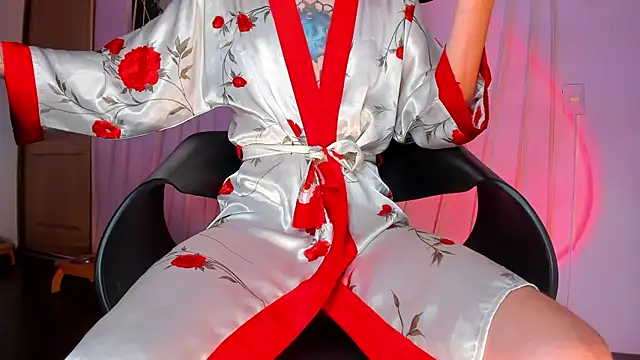 Snapshot of MrShaggy chatting on January 2025 02:13:01 PM MrShaggy online show from January 2025 02:13:01 PM