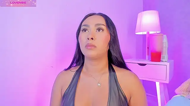 Cameliaa Smiith online show from December 2025 03:07:01 AM