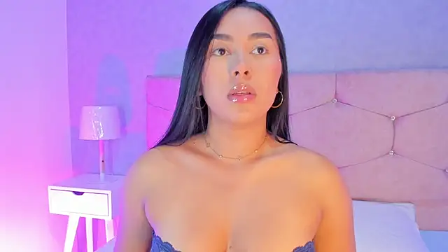 Cameliaa Smiith online show from September 2025 04:13:02 AM