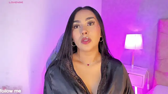 Snapshot of Cameliaa_Smiith chatting on June 2026 06:45:01 AM Cameliaa Smiith online show from June 2026 06:45:01 AM