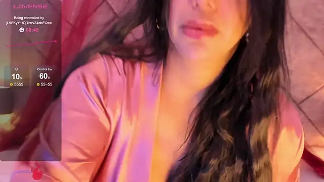 Snapshot of samara_alabii chatting on February 2025 12:15:01 PM samara alabii online show from February 2025 12:15:01 PM