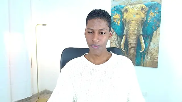 maiki18  online show from September 2025 08:37:01 PM