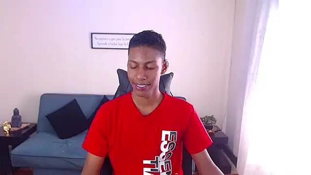 maiki18  online show from November 2025 02:16:01 PM