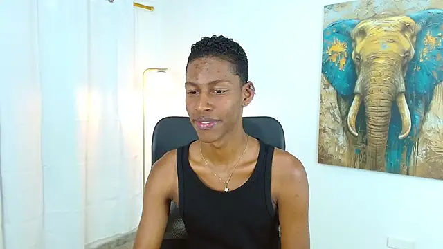 maiki18  online show from September 2025 08:27:01 PM