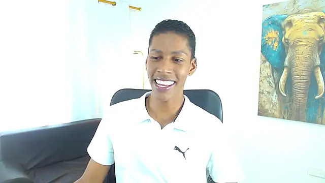 maiki18  online show from February 2026 08:48:02 PM